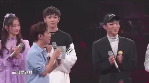 周深圈内人爆料,圈内人揭秘不为人知的精彩瞬间  第2张 周深圈内人爆料,圈内人揭秘不为人知的精彩瞬间  第2张